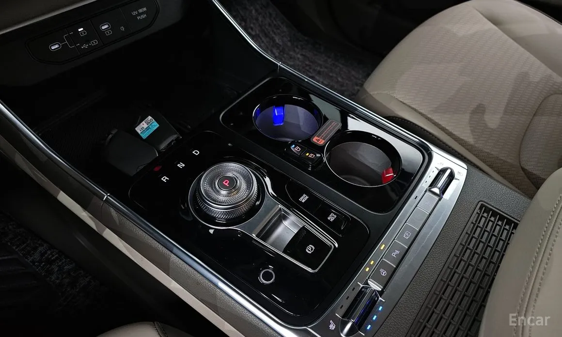 Фото 9 - Kia Carnival