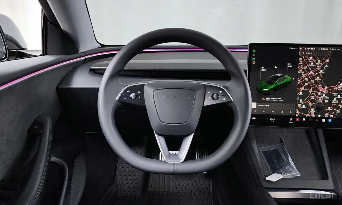 Фото 13 - Tesla Model 3