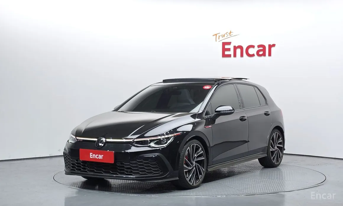 Фото 1 - Volkswagen Golf