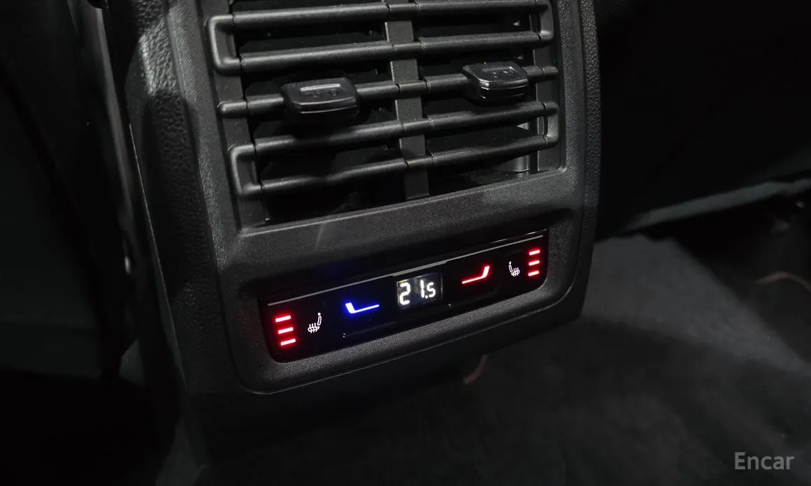 Фото 18 - Volkswagen Golf