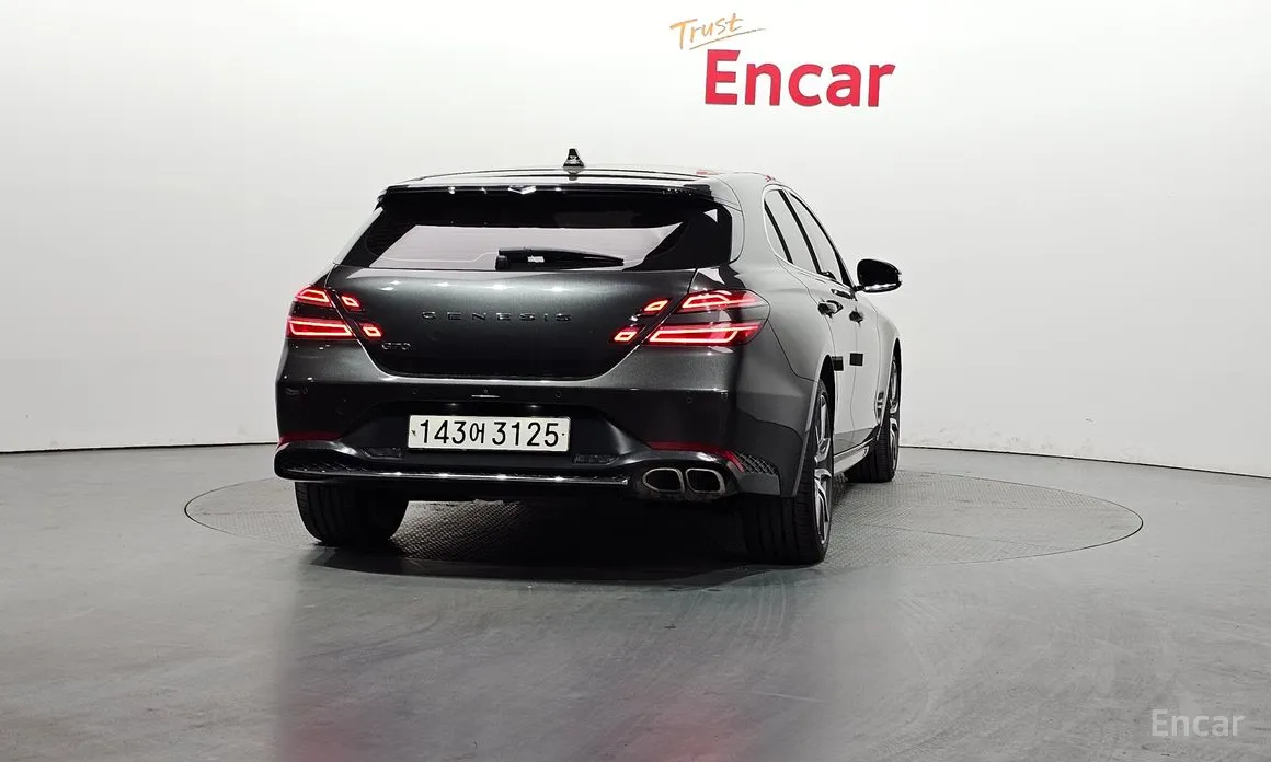 Фото 4 - Genesis G70