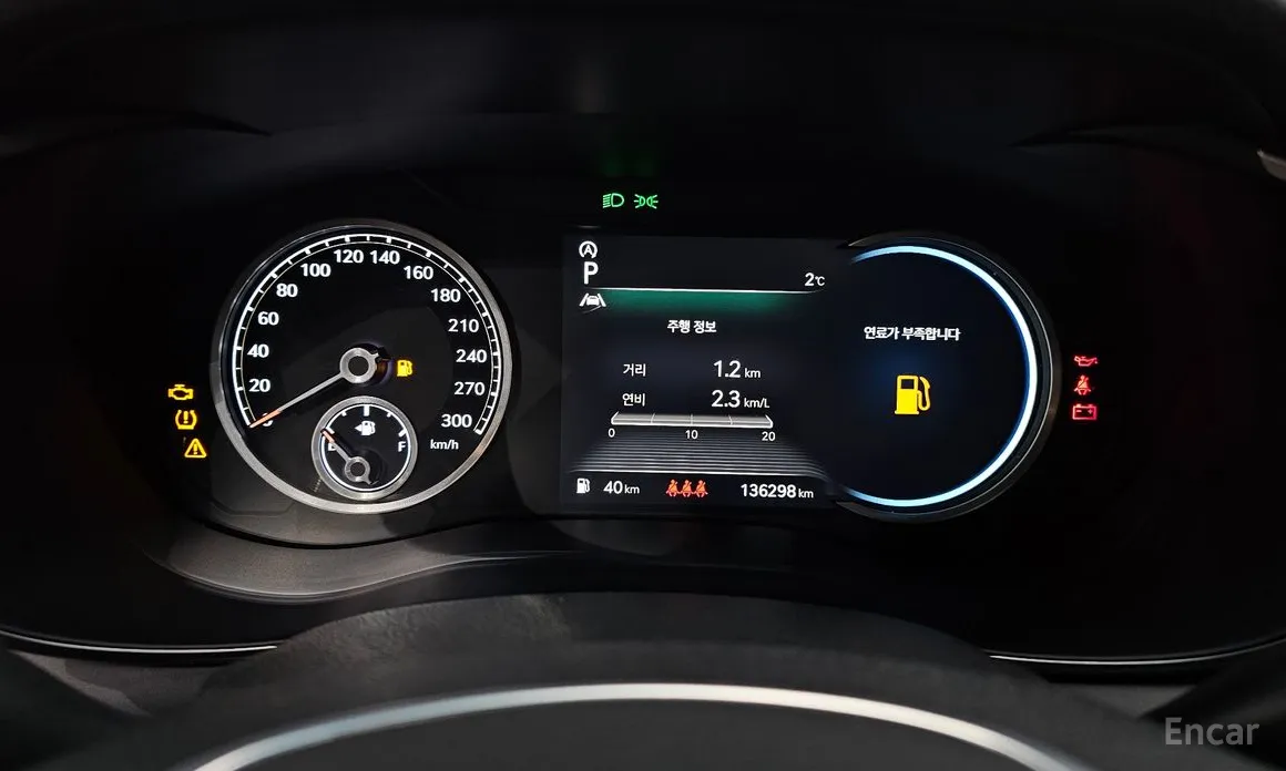 Фото 8 - Genesis G70