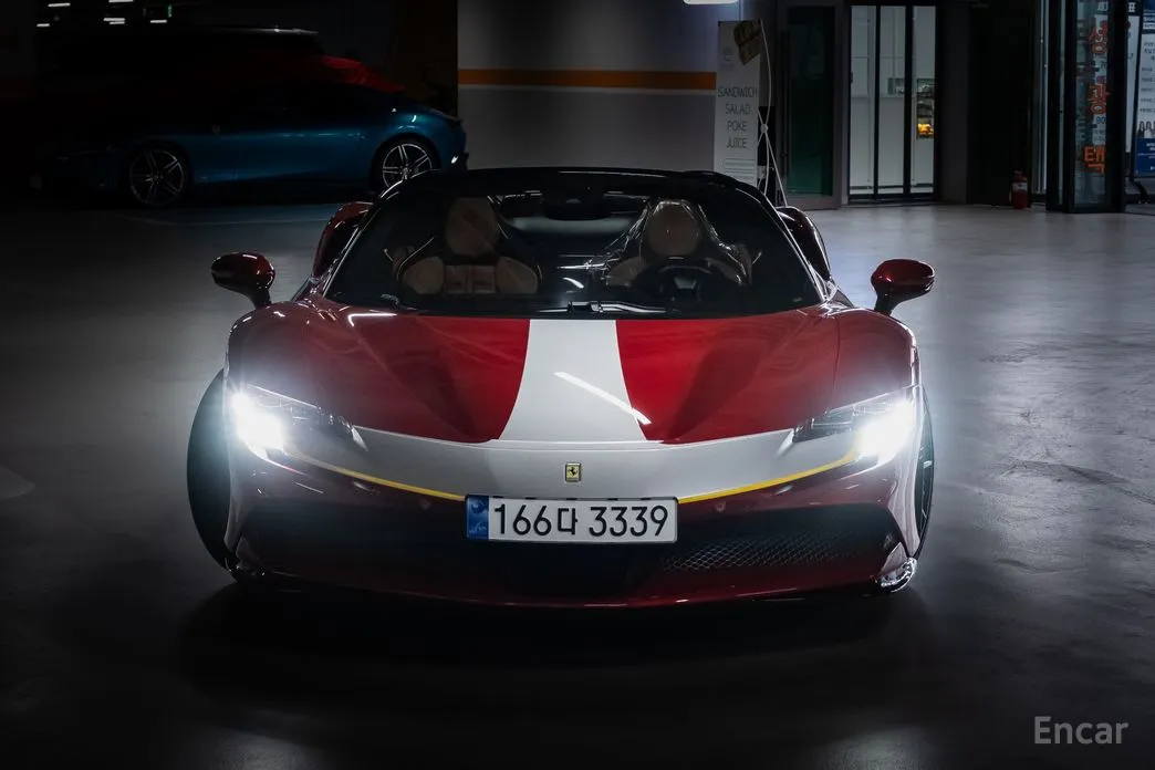 Фото 2 - Ferrari SF90