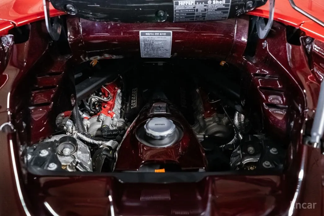 Фото 6 - Ferrari SF90