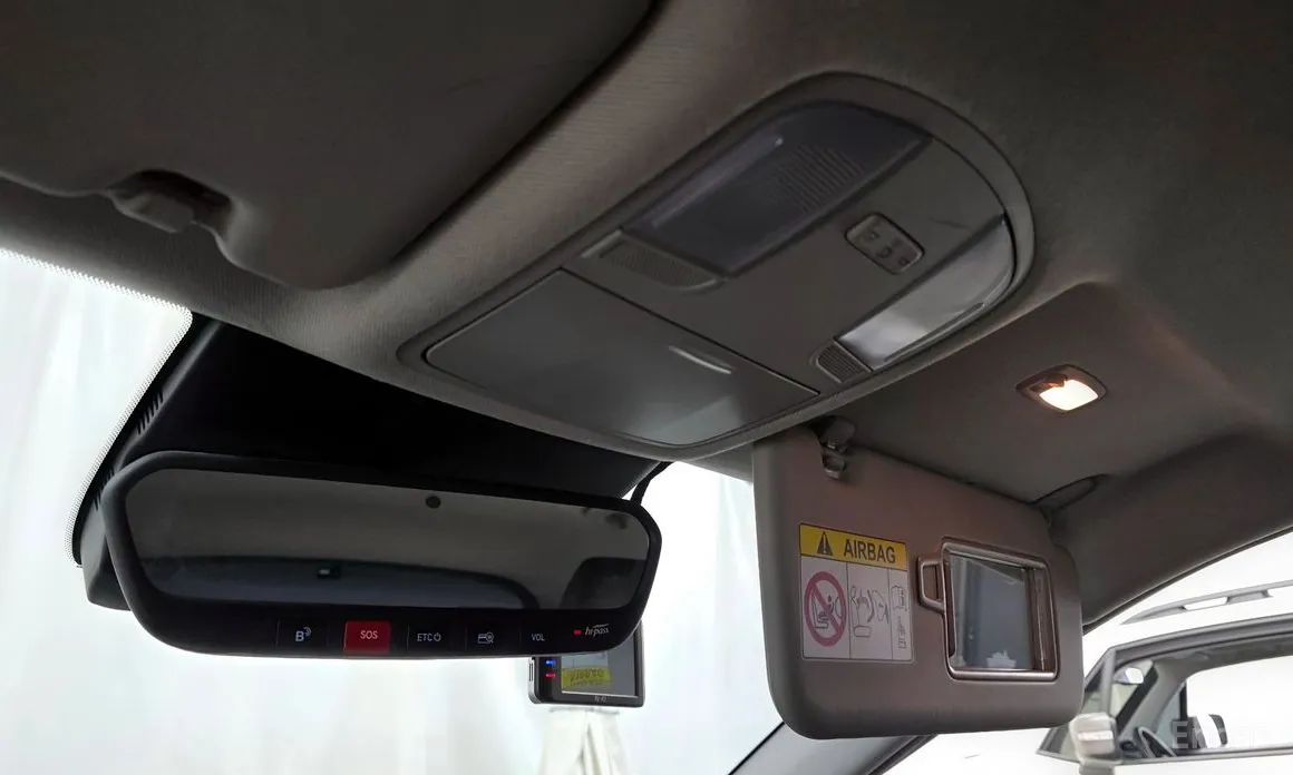 Фото 17 - Hyundai Kona