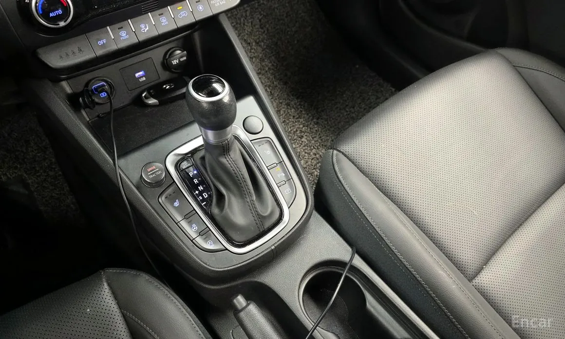 Фото 9 - Hyundai Kona