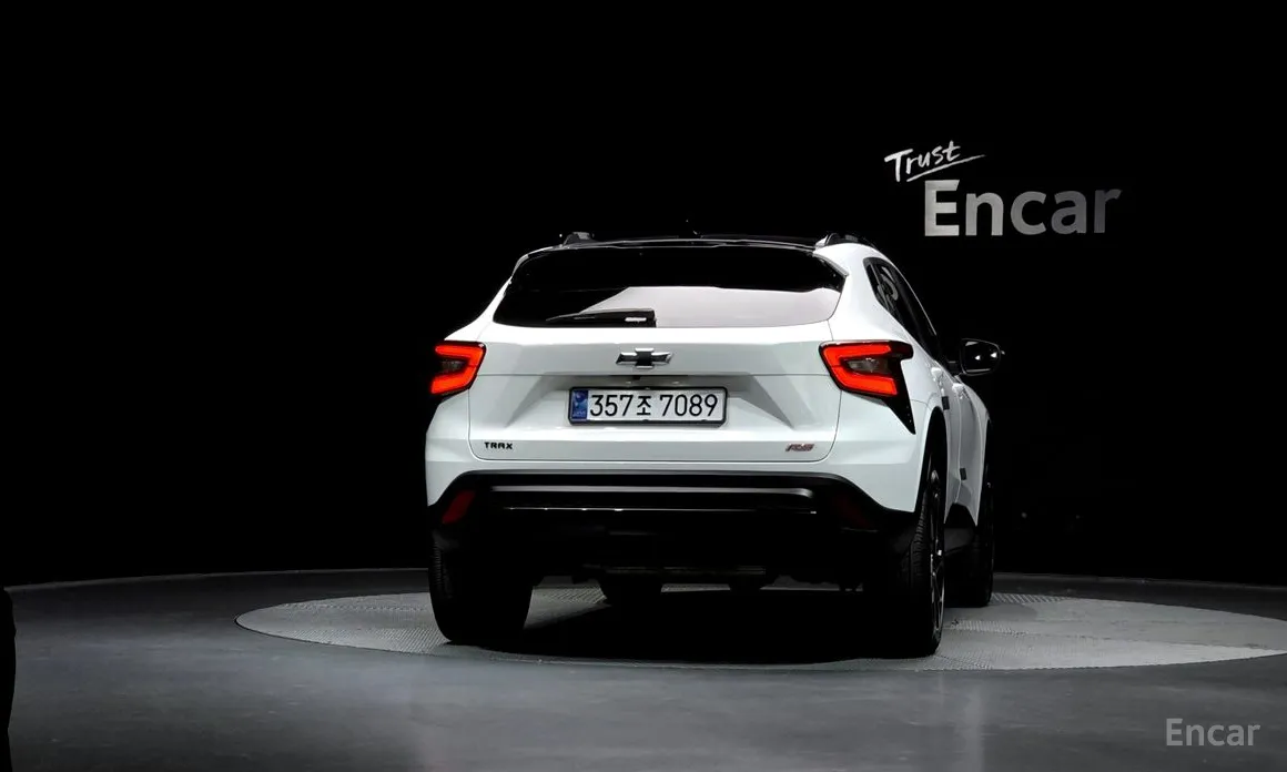 Фото 4 - Chevrolet Trax