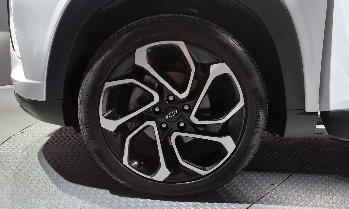 Фото 5 - Chevrolet Trax