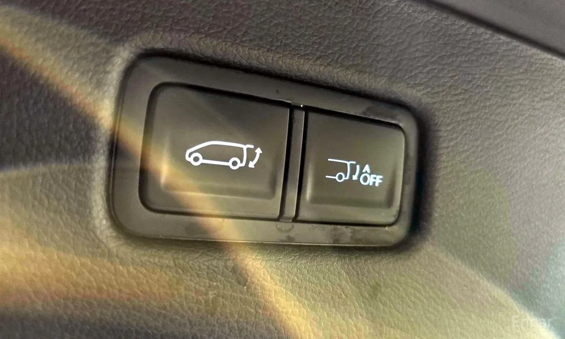 Фото 19 - Hyundai Staria