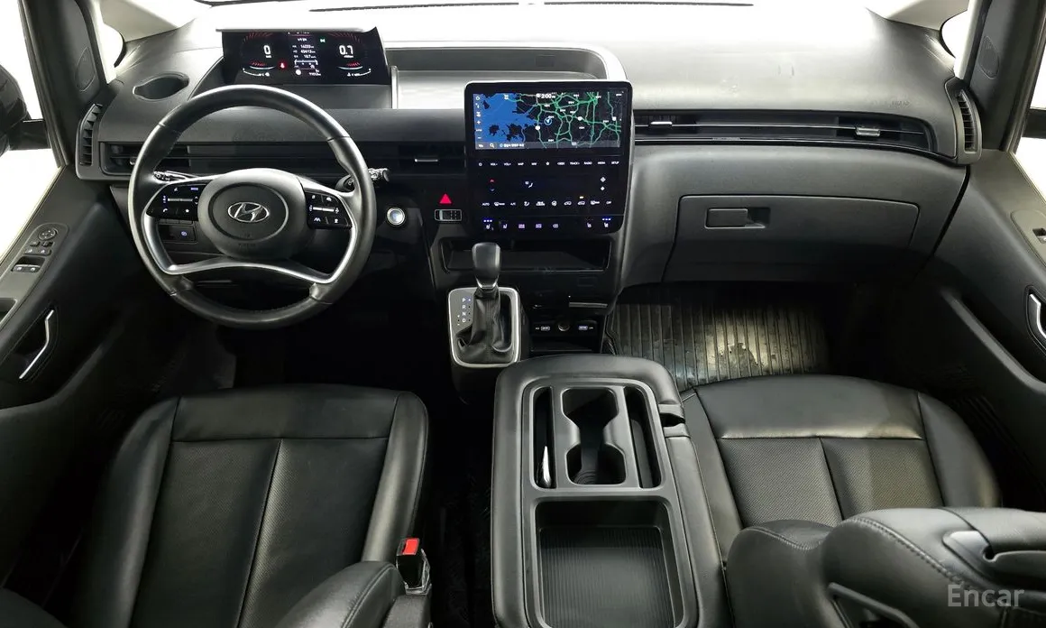 Фото 7 - Hyundai Staria