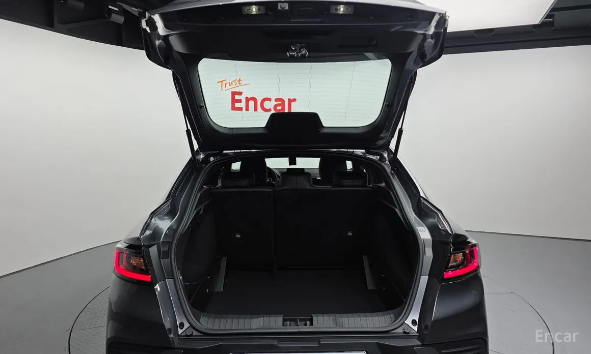 Фото 20 - Renault Arkana