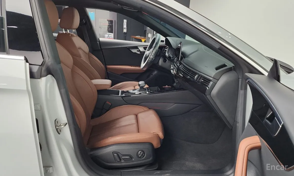 Фото 11 - Audi A5