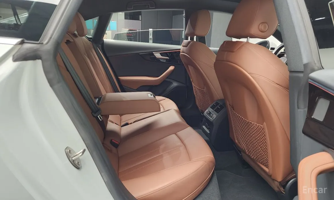 Фото 12 - Audi A5