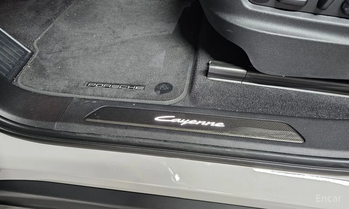 Фото 12 - Porsche Cayenne