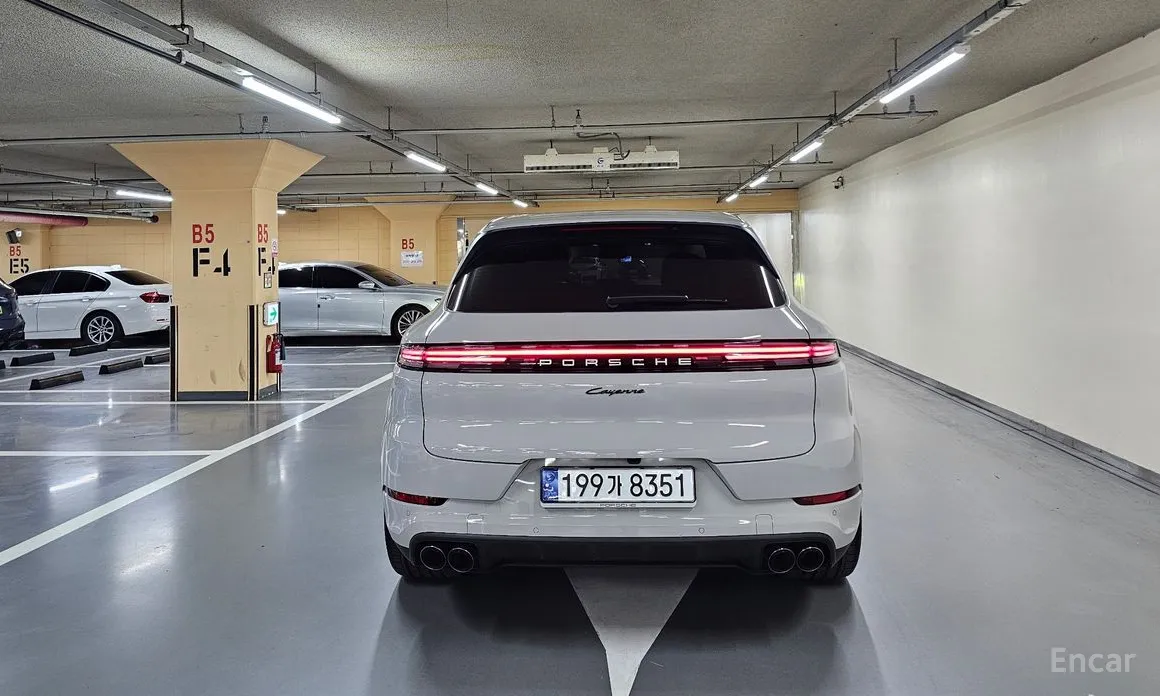 Фото 5 - Porsche Cayenne