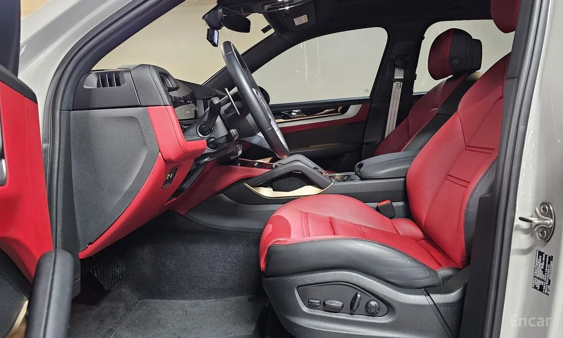 Фото 7 - Porsche Cayenne