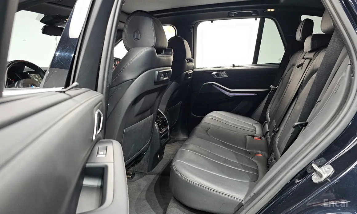 Фото 12 - BMW X5