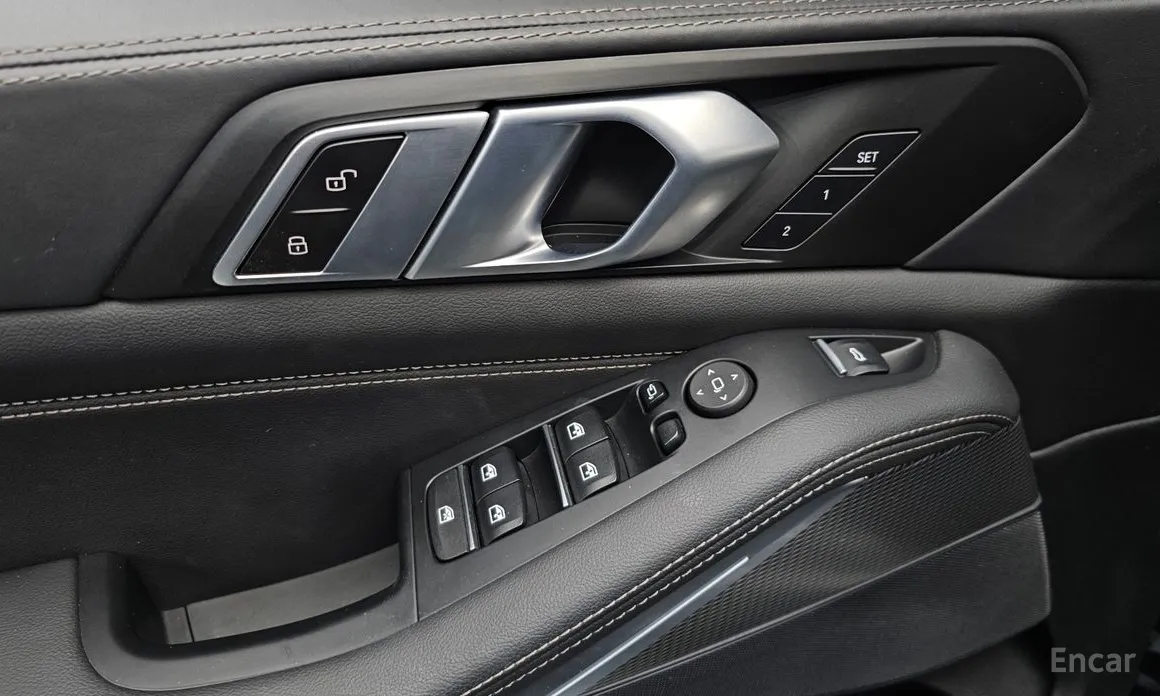 Фото 18 - BMW X5