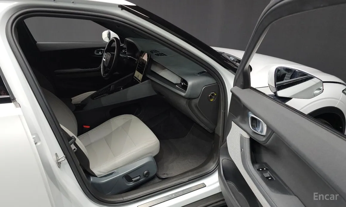 Фото 10 - Polestar 2