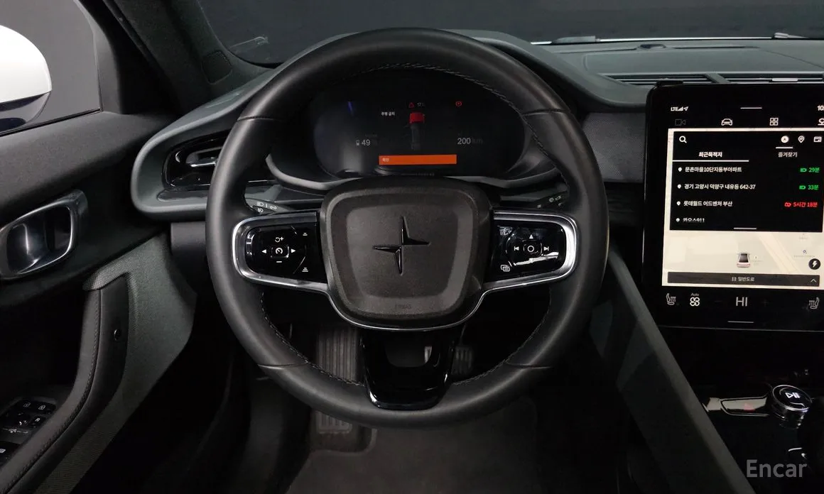 Фото 13 - Polestar 2