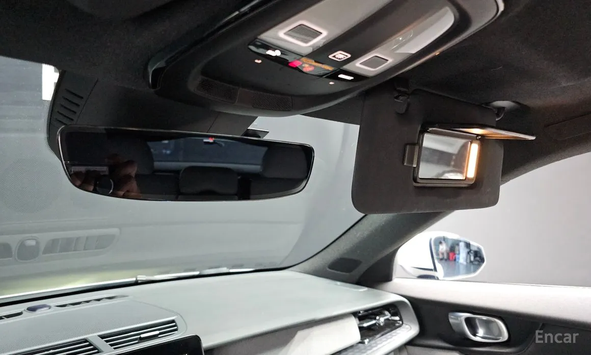 Фото 16 - Polestar 2