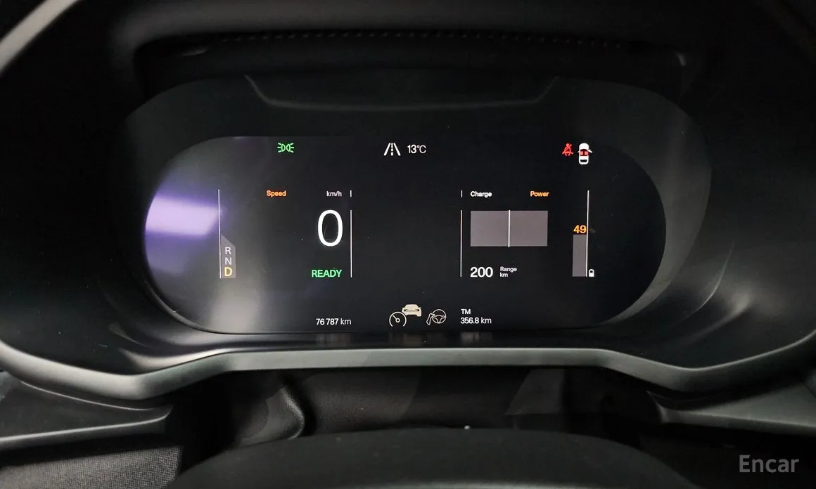 Фото 8 - Polestar 2