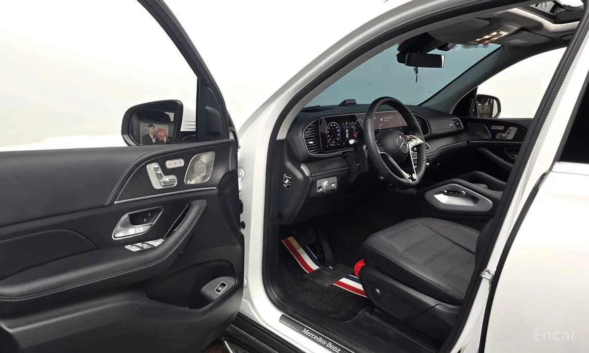 Фото 12 - Mercedes-Benz GLE-Class