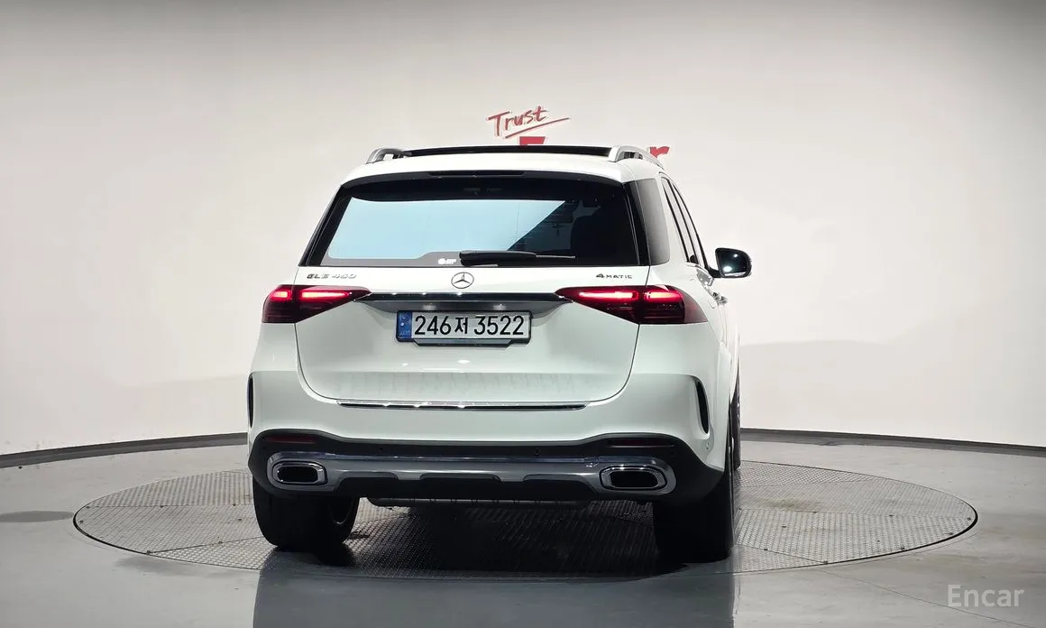 Фото 4 - Mercedes-Benz GLE-Class