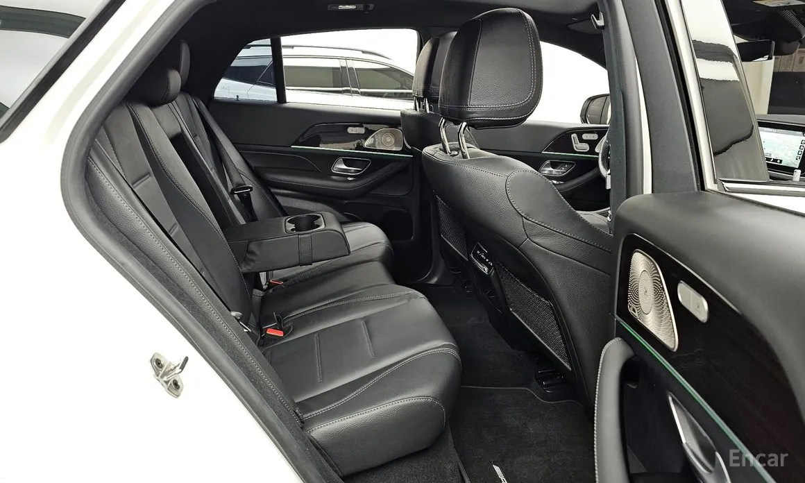 Фото 12 - Mercedes-Benz GLE-Class
