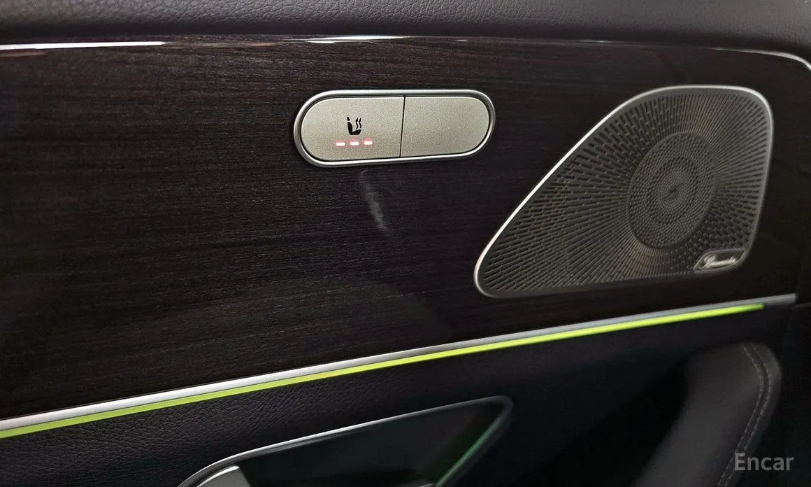 Фото 18 - Mercedes-Benz GLE-Class