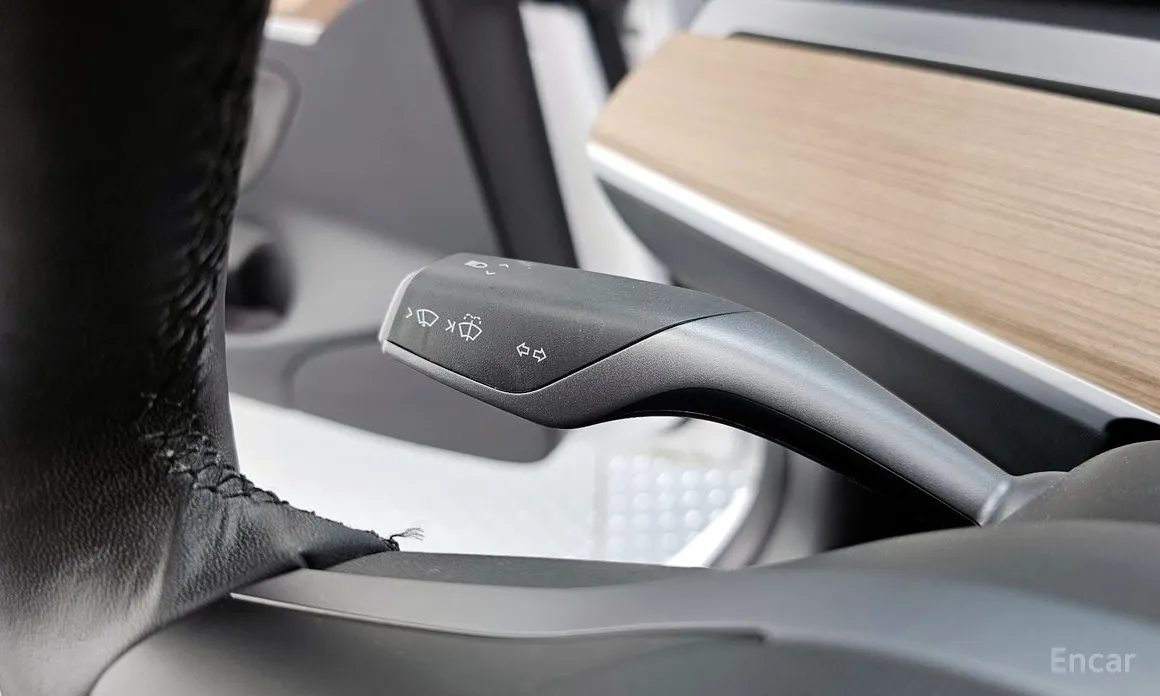 Фото 19 - Tesla Model 3