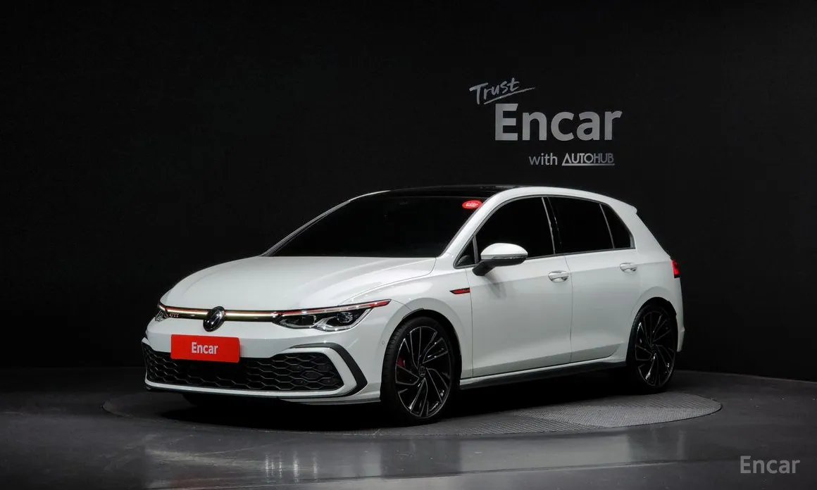 Фото 1 - Volkswagen Golf