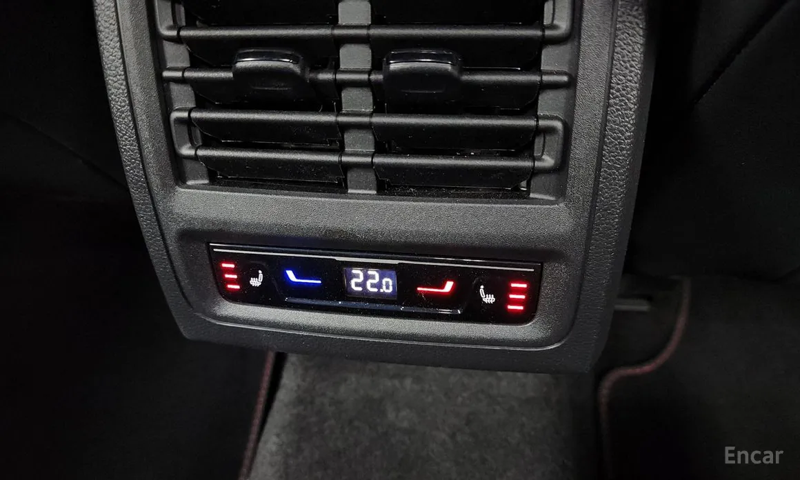 Фото 18 - Volkswagen Golf