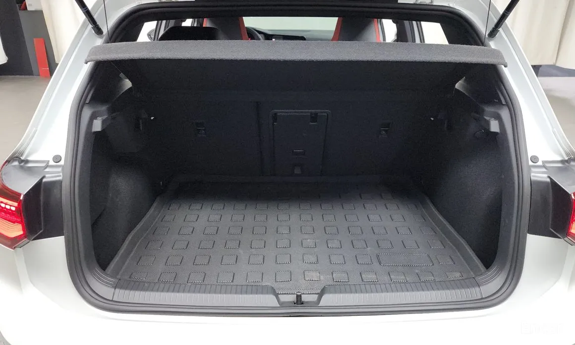 Фото 20 - Volkswagen Golf