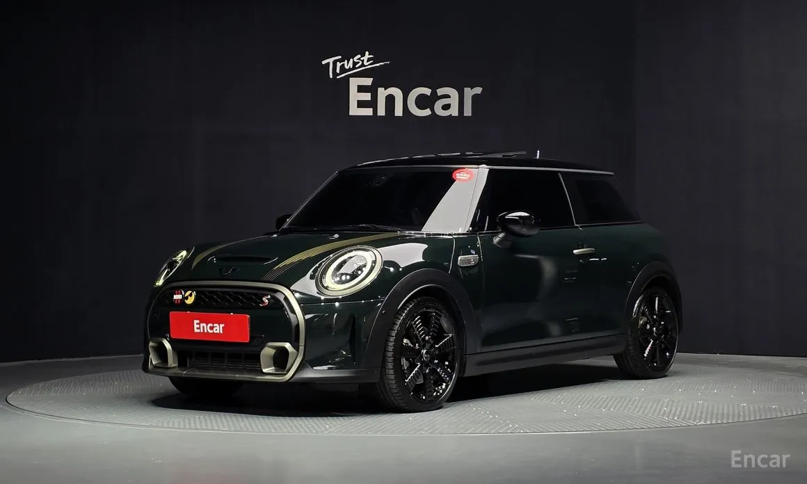 Фото 1 - Mini Cooper