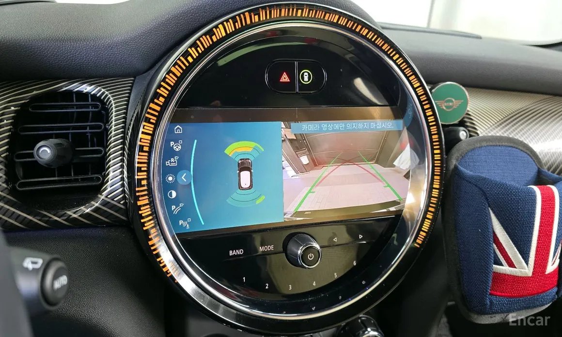 Фото 15 - Mini Cooper