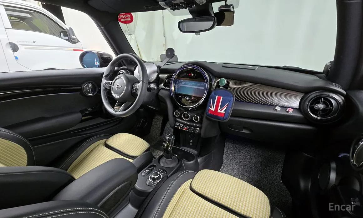 Фото 7 - Mini Cooper