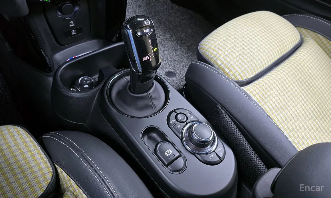 Фото 9 - Mini Cooper