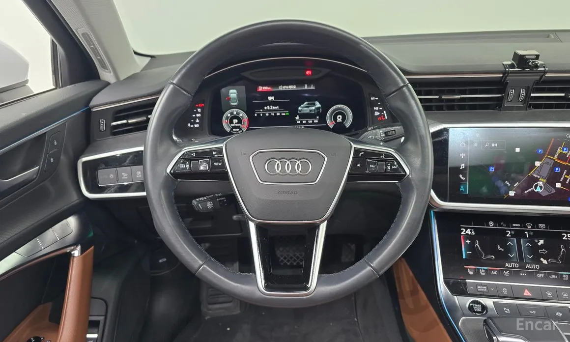 Фото 13 - Audi A6