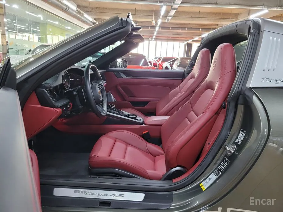 Фото 10 - Porsche 911