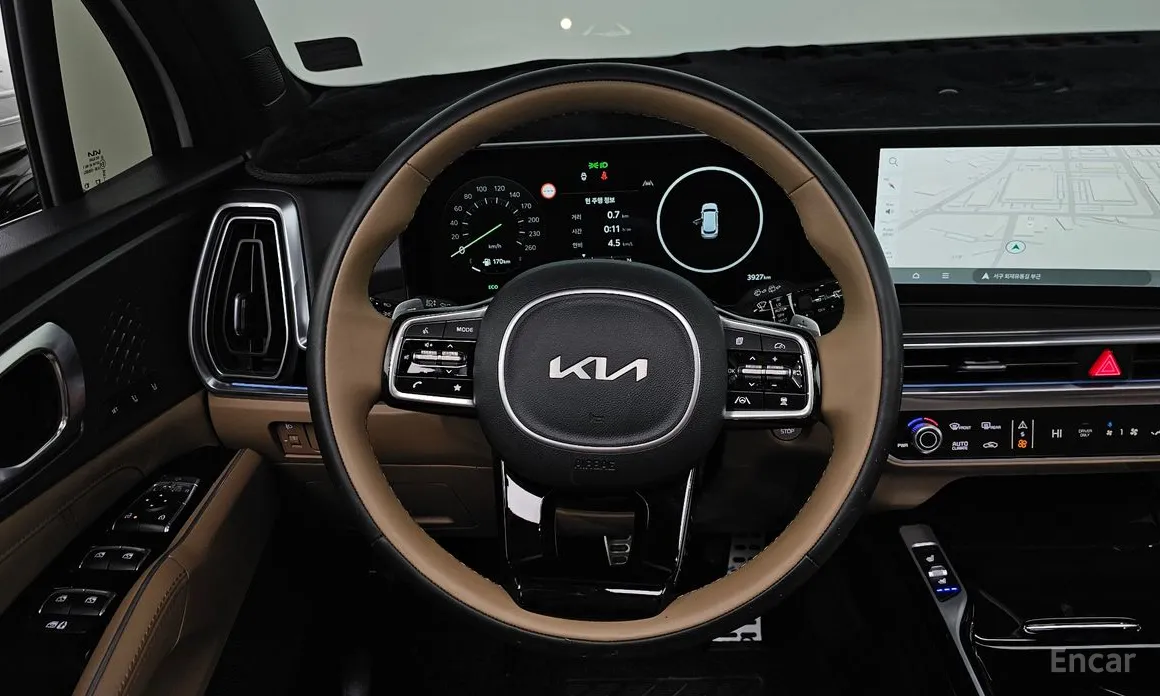 Фото 13 - Kia Sorento