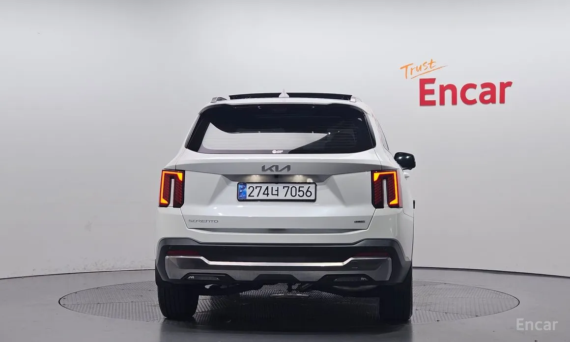 Фото 4 - Kia Sorento