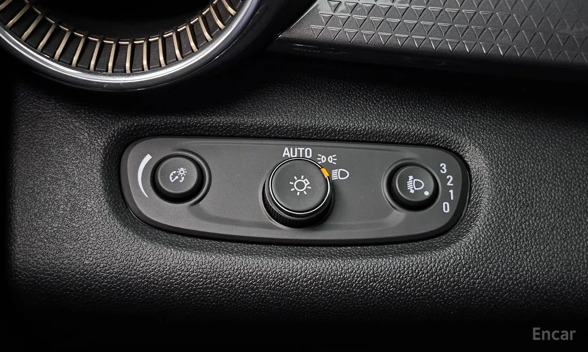 Фото 19 - Chevrolet Trax