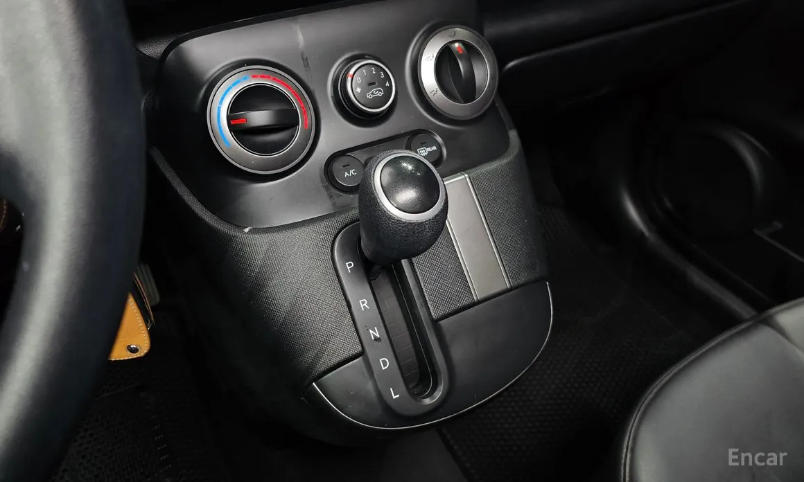 Фото 9 - Hyundai Casper