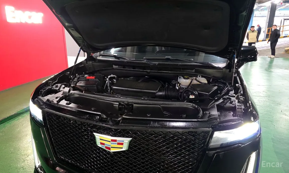 Фото 6 - Cadillac Escalade