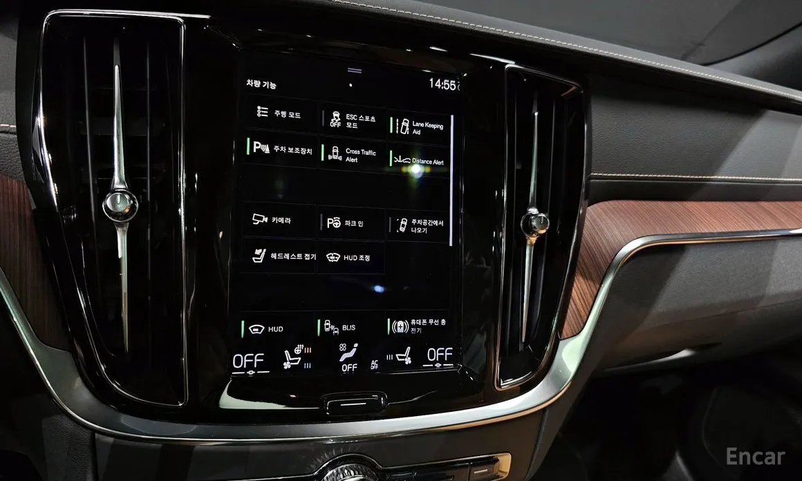 Фото 14 - Volvo V60