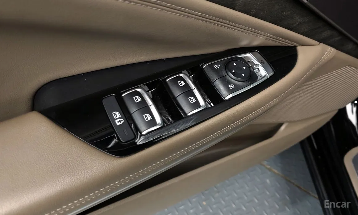 Фото 11 - Kia K8