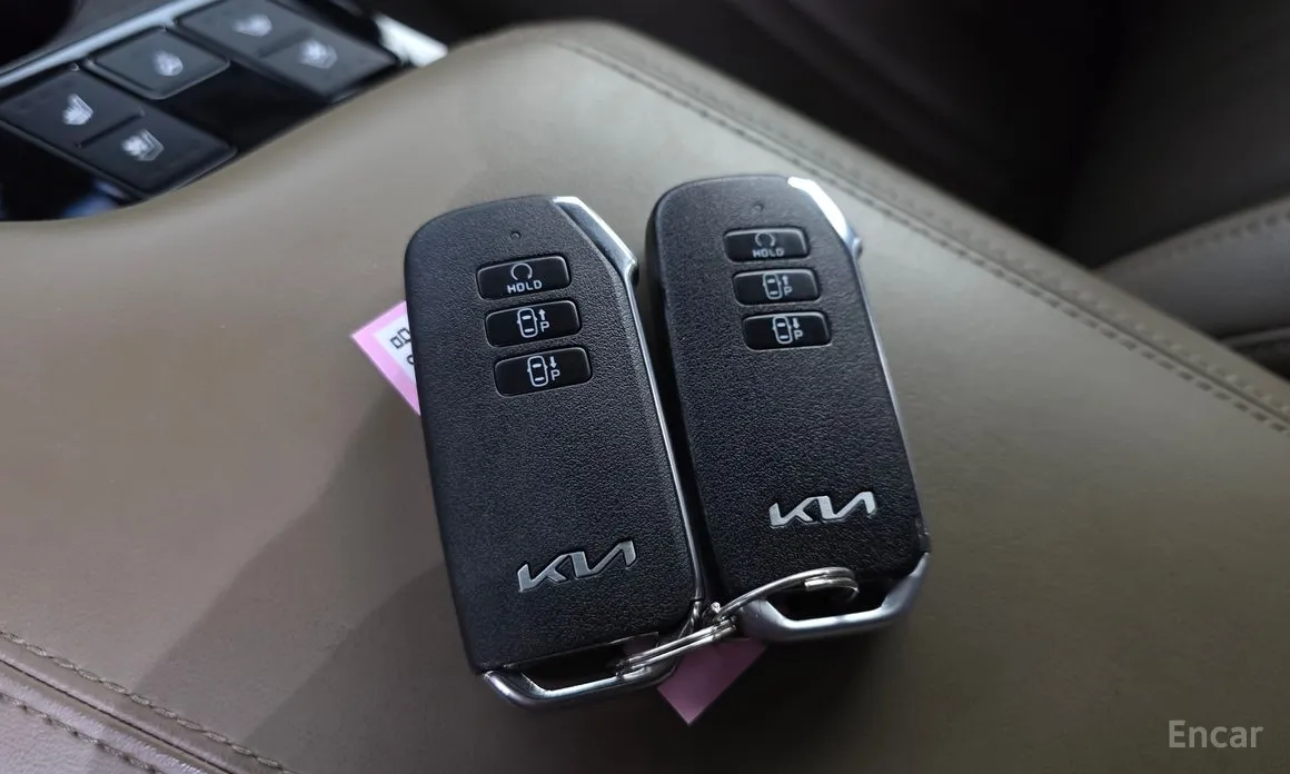 Фото 18 - Kia K8