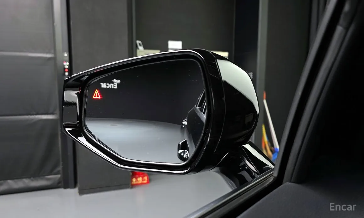 Фото 19 - Kia K8