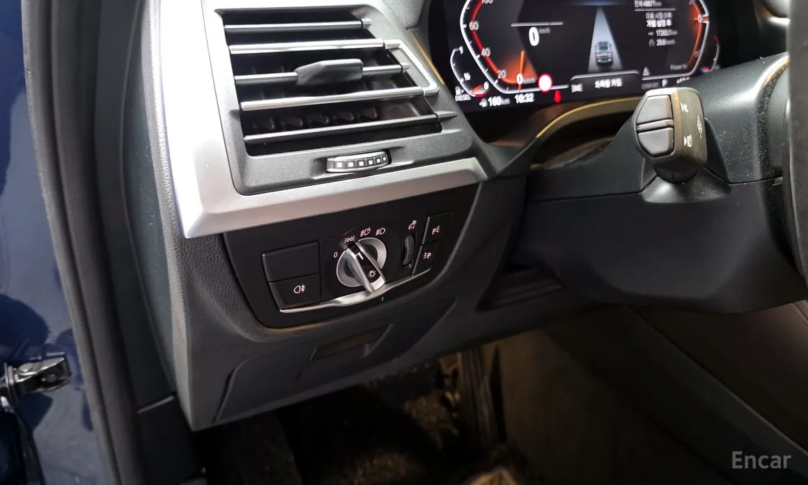 Фото 18 - BMW X4